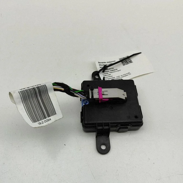 Bezatslēgas sistēmas KESSY (keyless) vadības bloks/modulis 5WA959436N