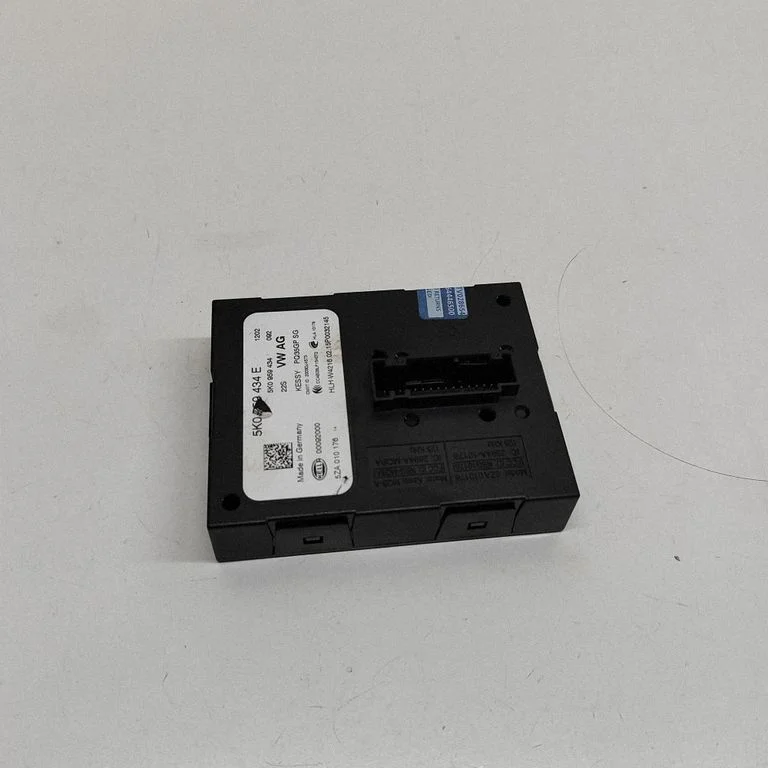 Bezatslēgas sistēmas KESSY (keyless) vadības bloks/modulis 5K0959434