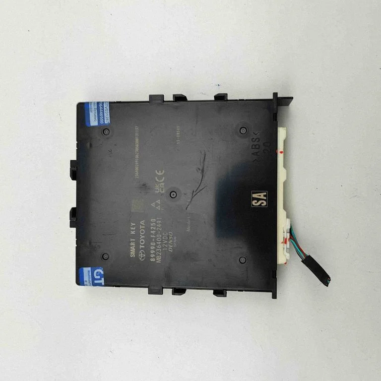 Bezatslēgas sistēmas KESSY (keyless) vadības bloks/modulis MB2364002491