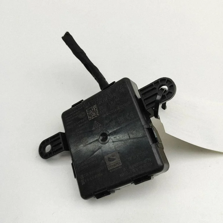 Bezatslēgas sistēmas KESSY (keyless) vadības bloks/modulis 5WA959436Q