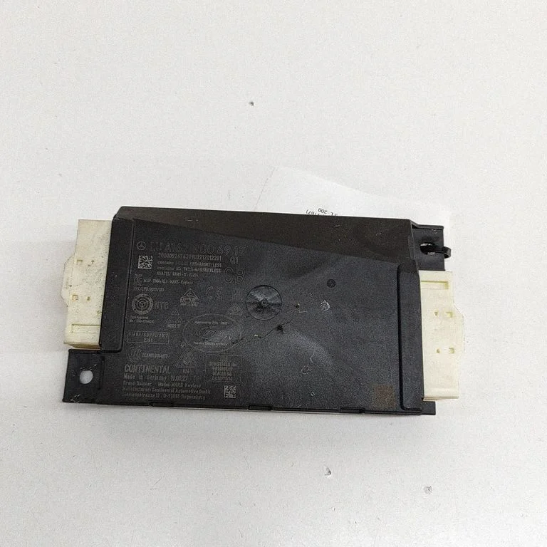 Moduł systemu bezkluczykowego KESSY (keyless) A1679006912