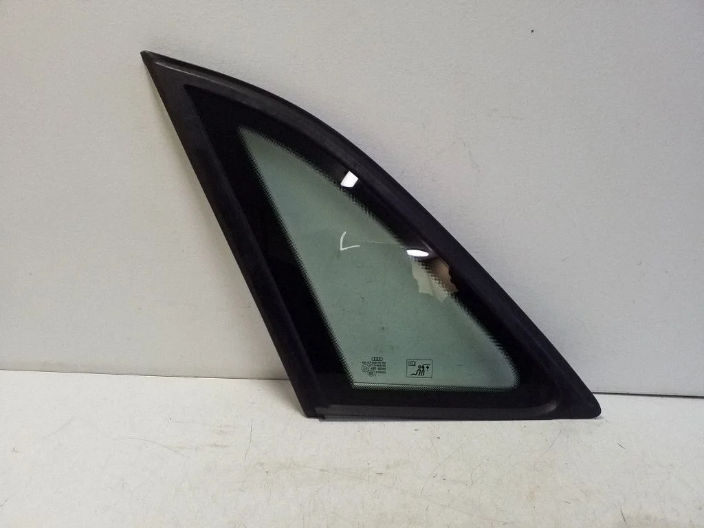 Rear side window – Audi Q3 8U (2011-2016)