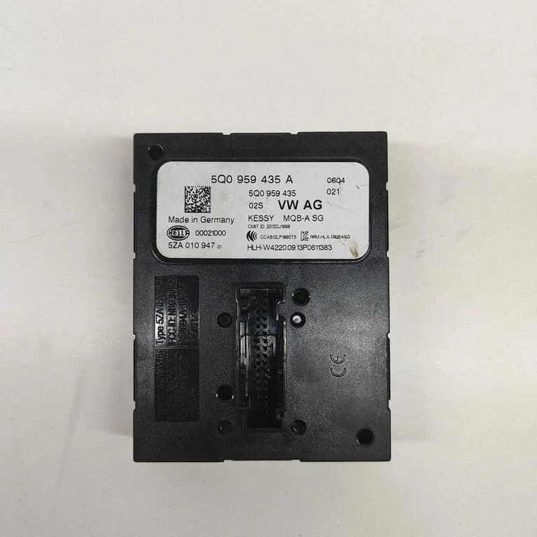 Moduł systemu bezkluczykowego KESSY (keyless) – Skoda Octavia Mk3 (5E) (2013-2019)