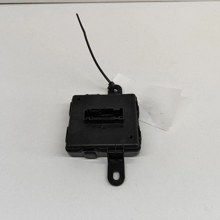 Beraktės sistemos KESSY (keyless) valdymo blokas/ modulis