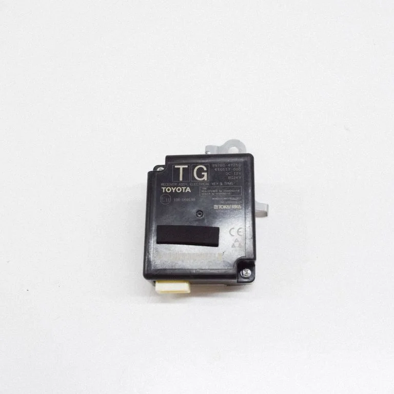 Bezatslēgas sistēmas KESSY (keyless) vadības bloks/modulis 61G117000