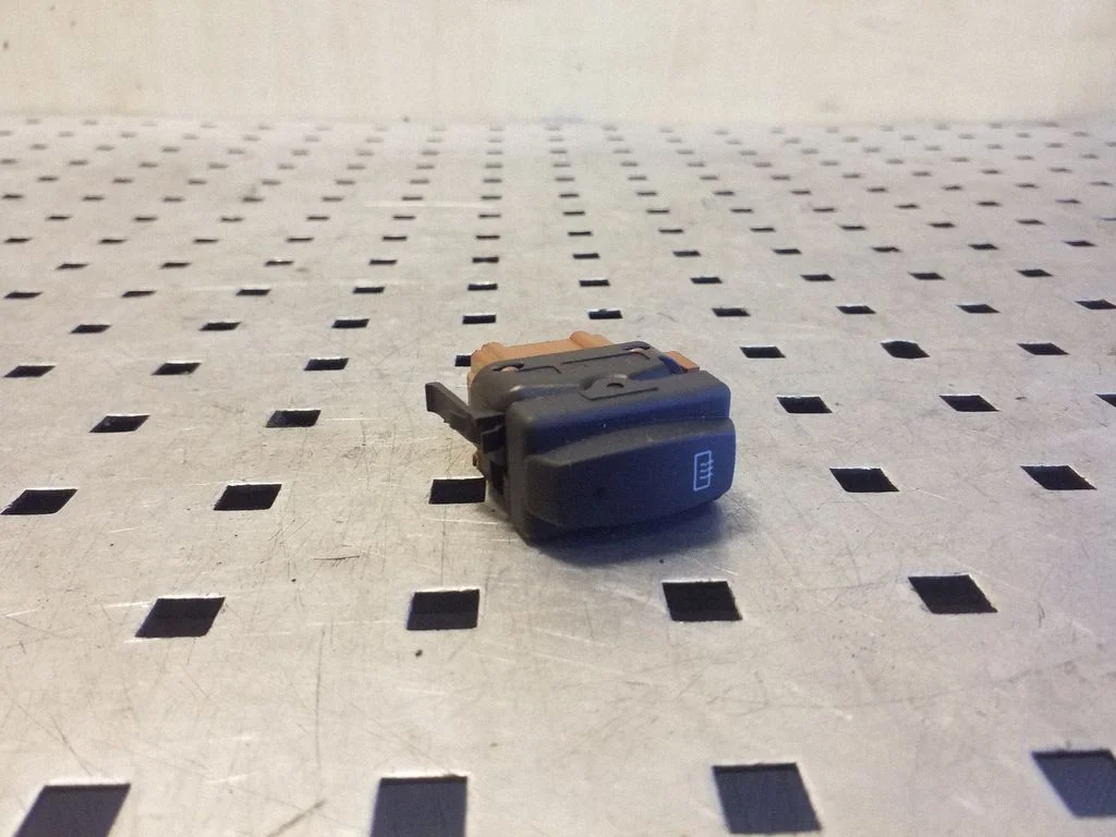 Windscreen/window heater switch 253509856R