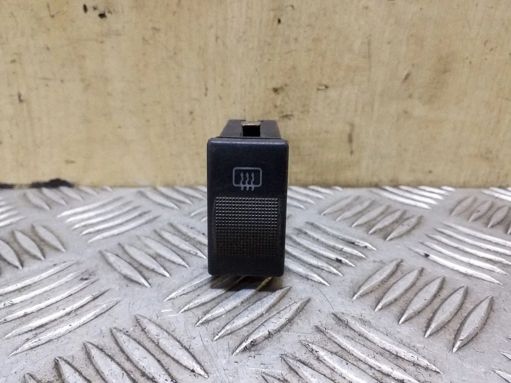 Windscreen/window heater switch 4D0941503B