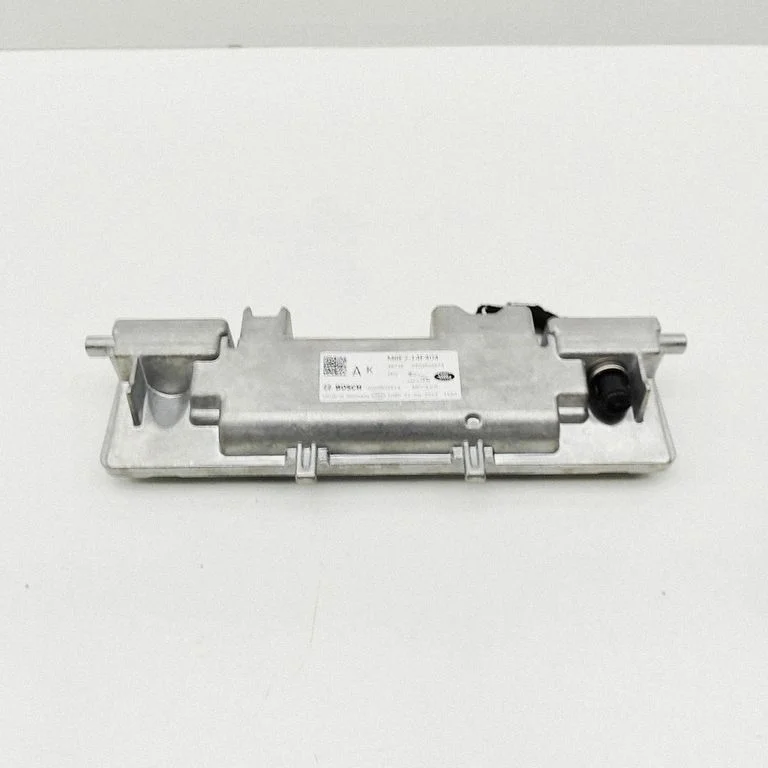 Tuuleklaasi kaamera M8E214F404AK