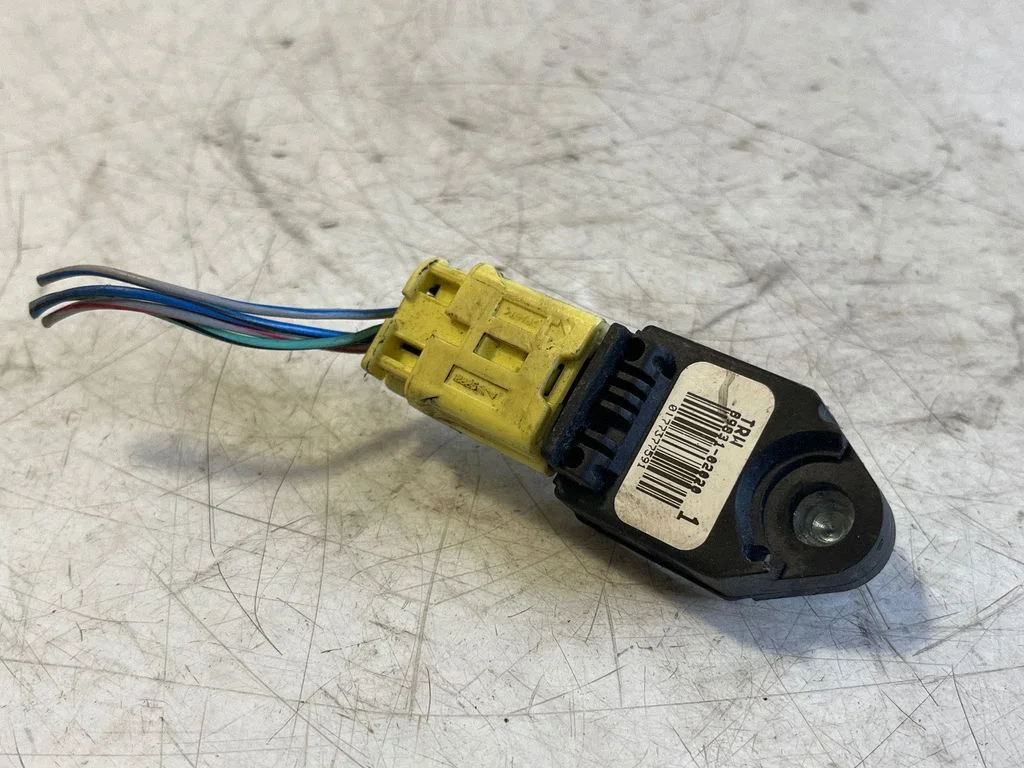 Drošības spilvenu trieciena sensors 8983102020