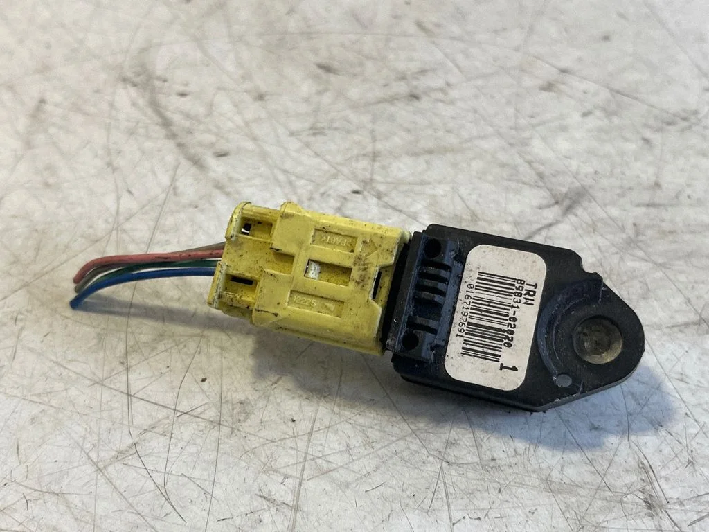 Drošības spilvenu trieciena sensors 8983102020