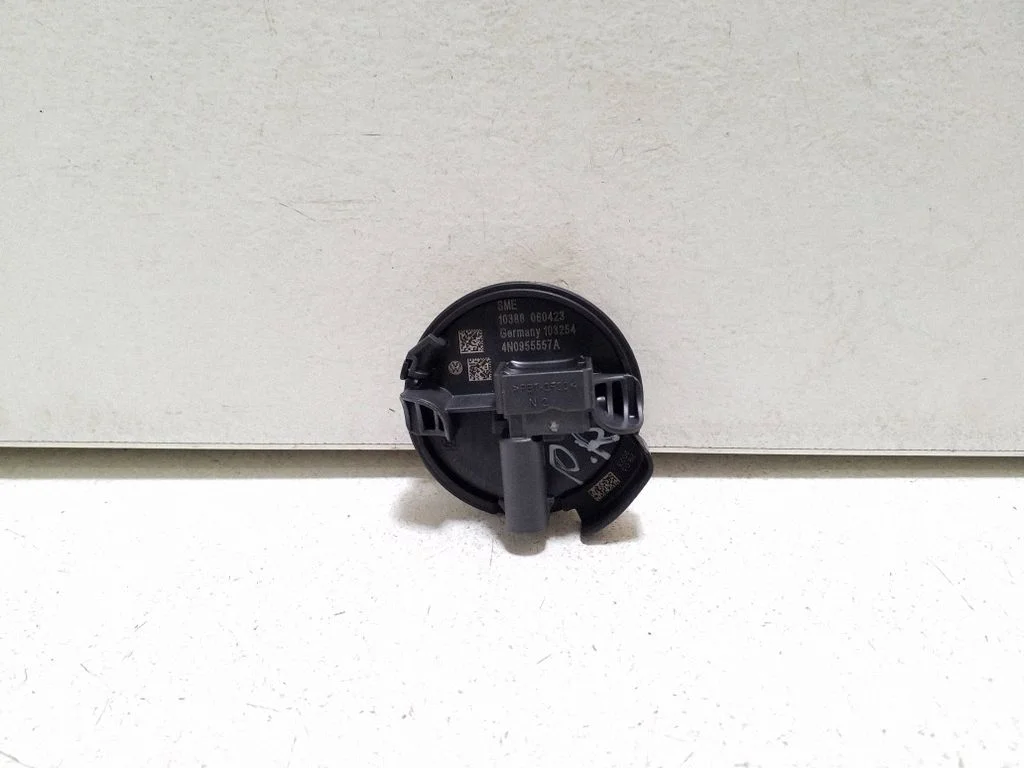 Airbag deployment crash/impact sensor – Porsche Taycan 9J1 (2019-)