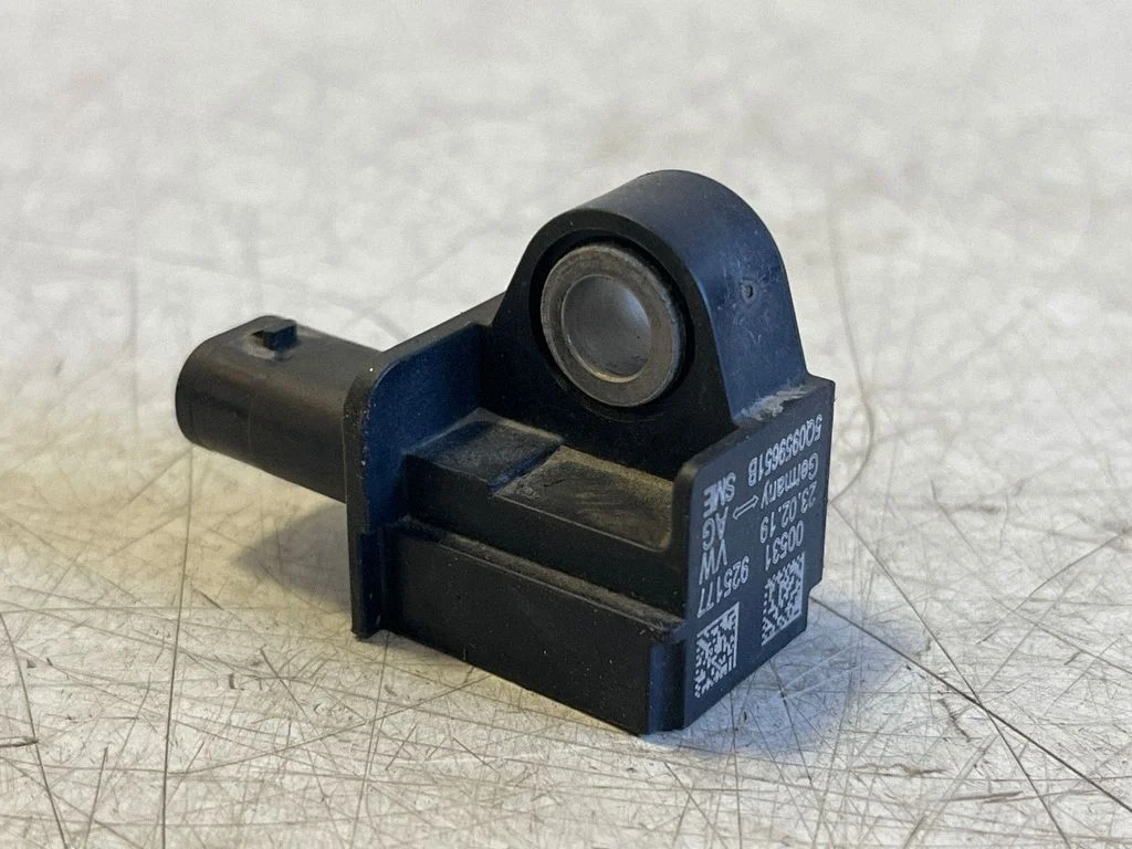 Airbag deployment crash/impact sensor – Audi TT TTS RS Mk3 8S (2014-)