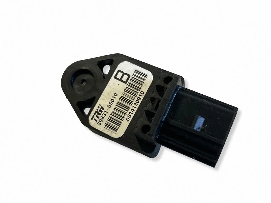 Airbag deployment crash/impact sensor 8983105010