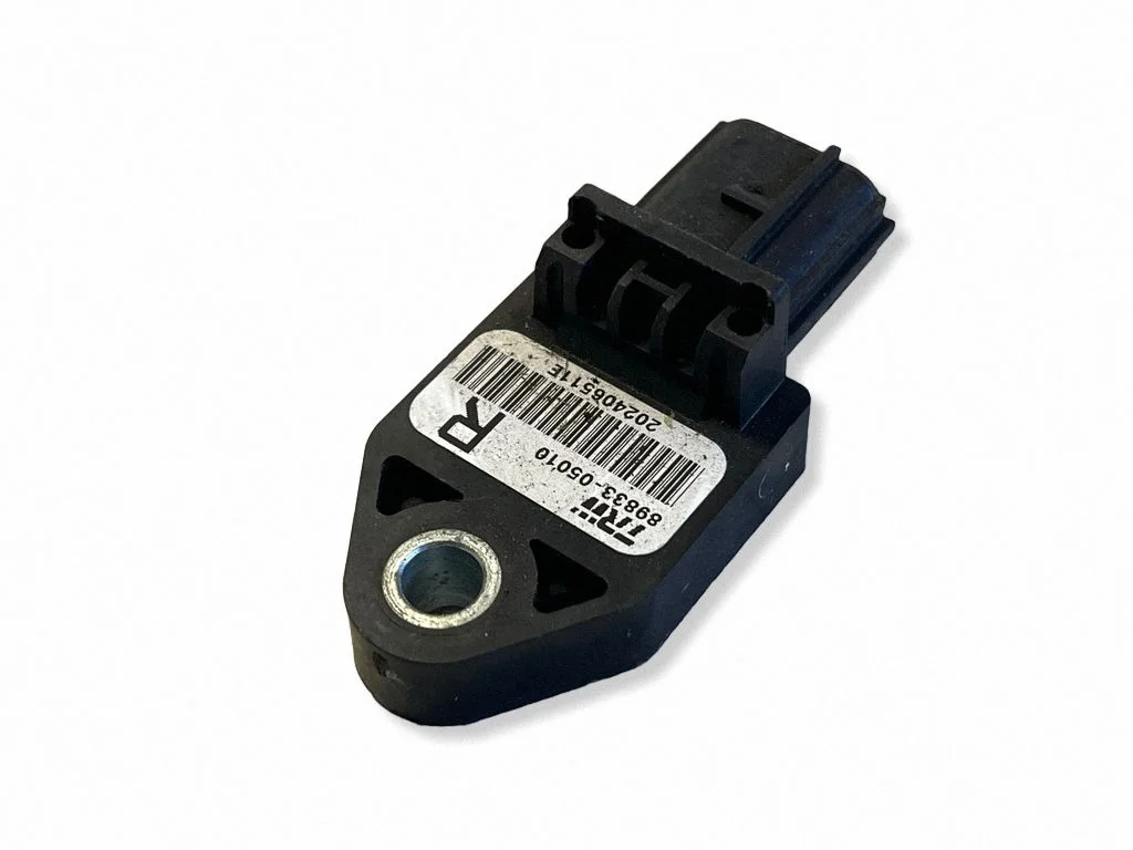 Airbag deployment crash/impact sensor 8983305010