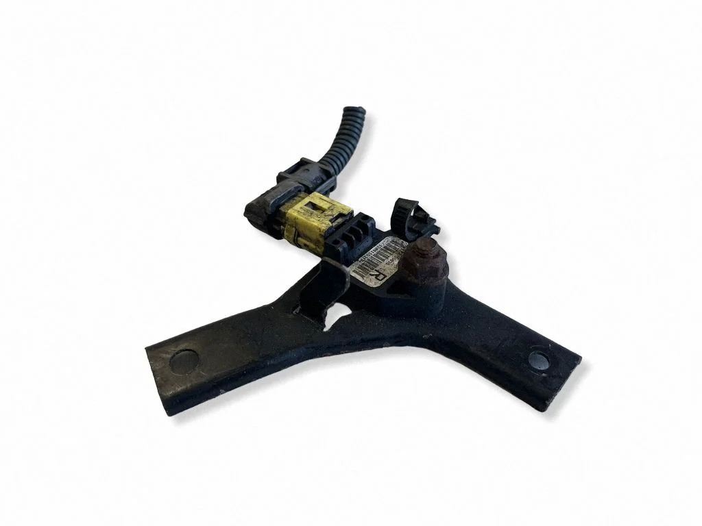 Airbag deployment crash/impact sensor 8917305040