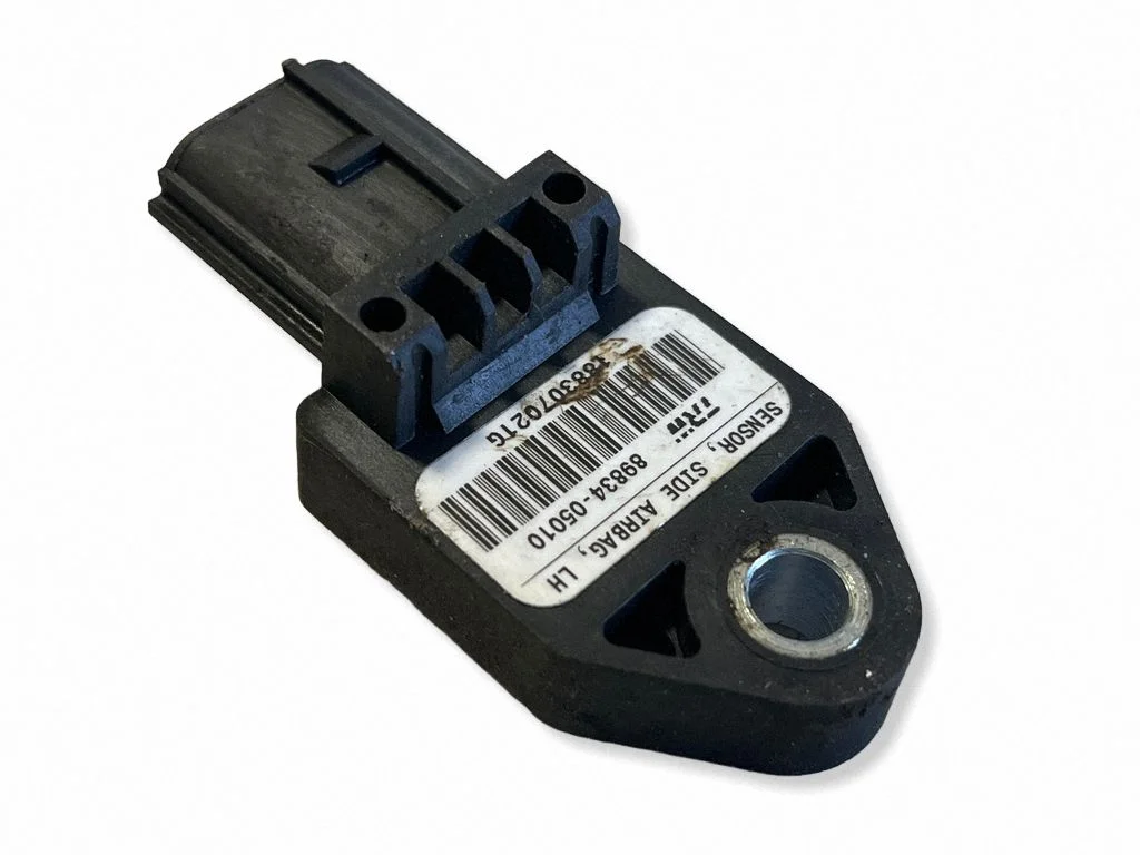Airbag deployment crash/impact sensor 8983405010