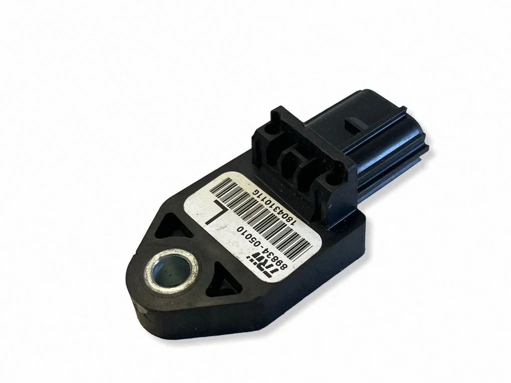 Airbag deployment crash/impact sensor 8983105010