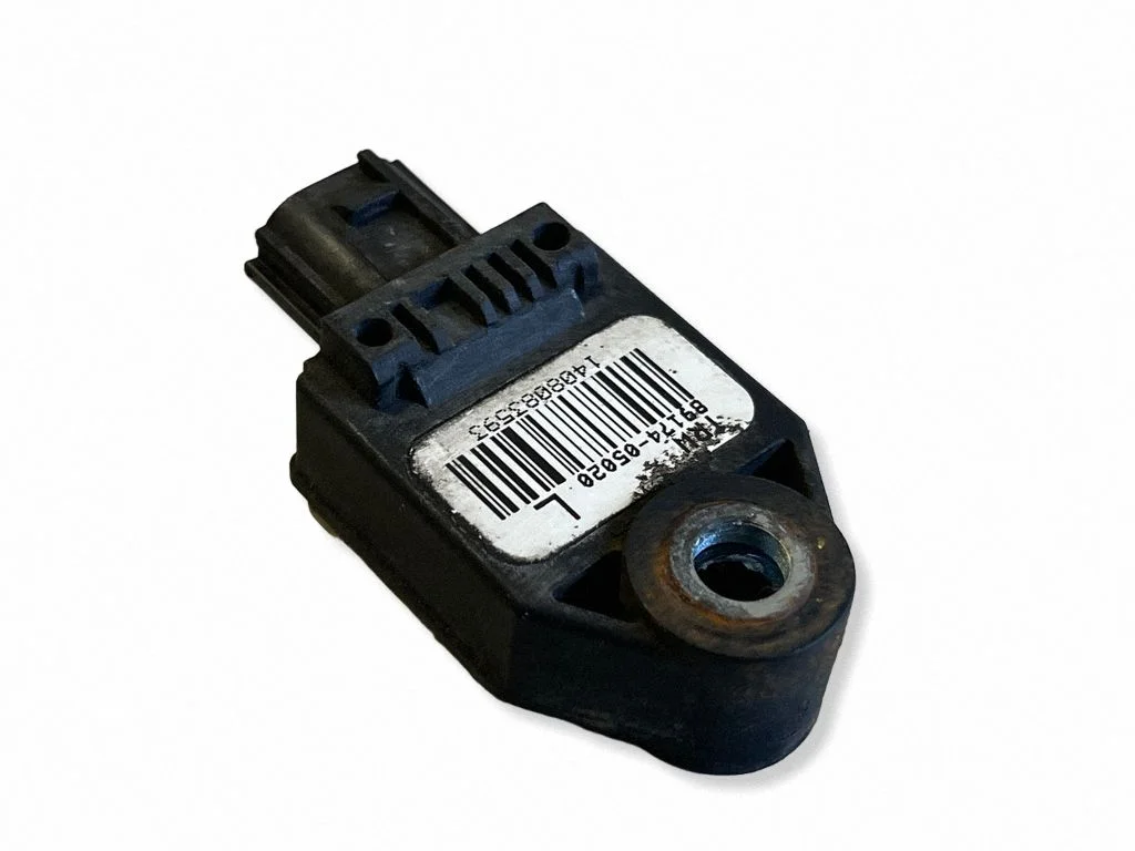 Airbag deployment crash/impact sensor 8983305010