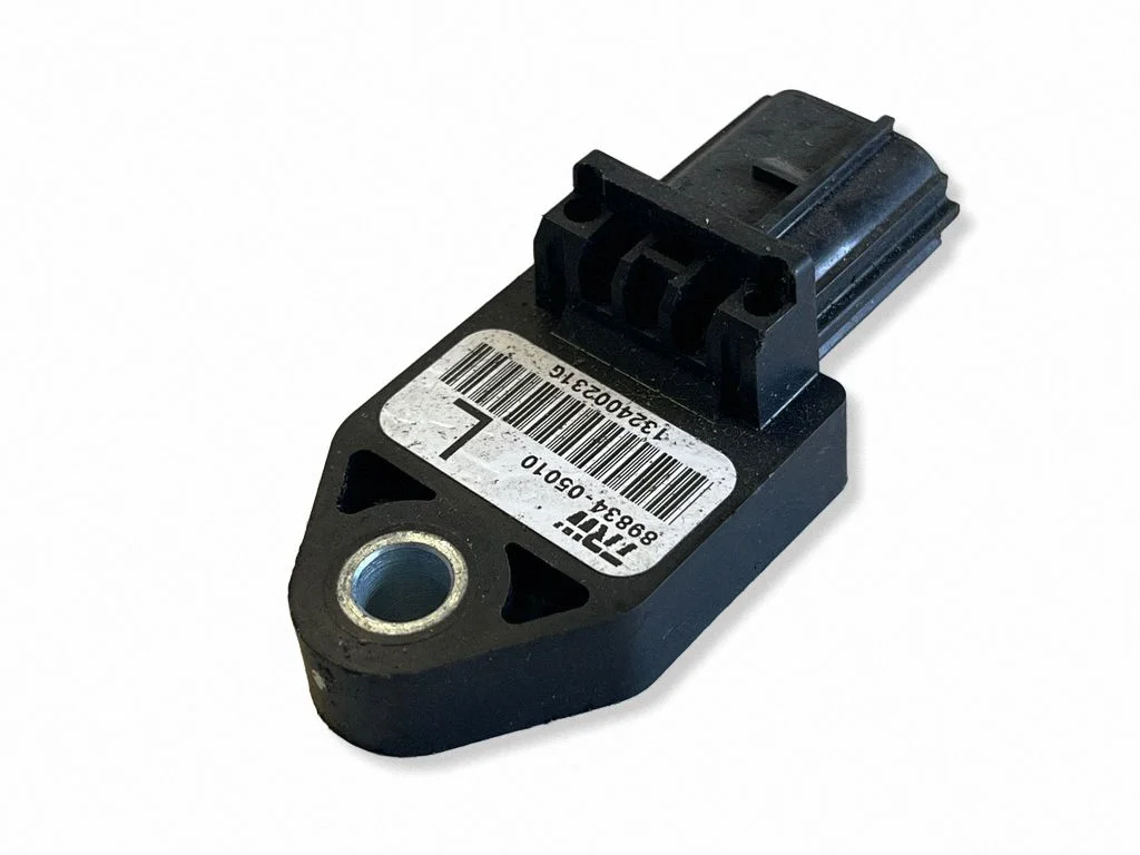 Airbag deployment crash/impact sensor 8983405010