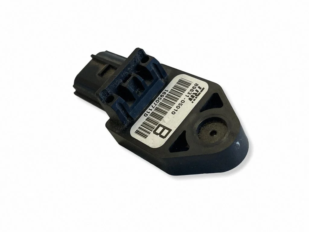 Airbag deployment crash/impact sensor 8983105010