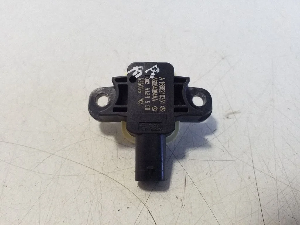 Drošības spilvenu trieciena sensors – Maserati Ghibli (2013-)