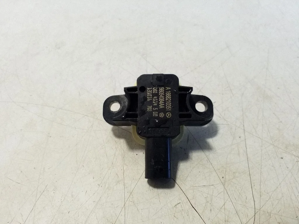 Drošības spilvenu trieciena sensors – Maserati Ghibli (2013-)