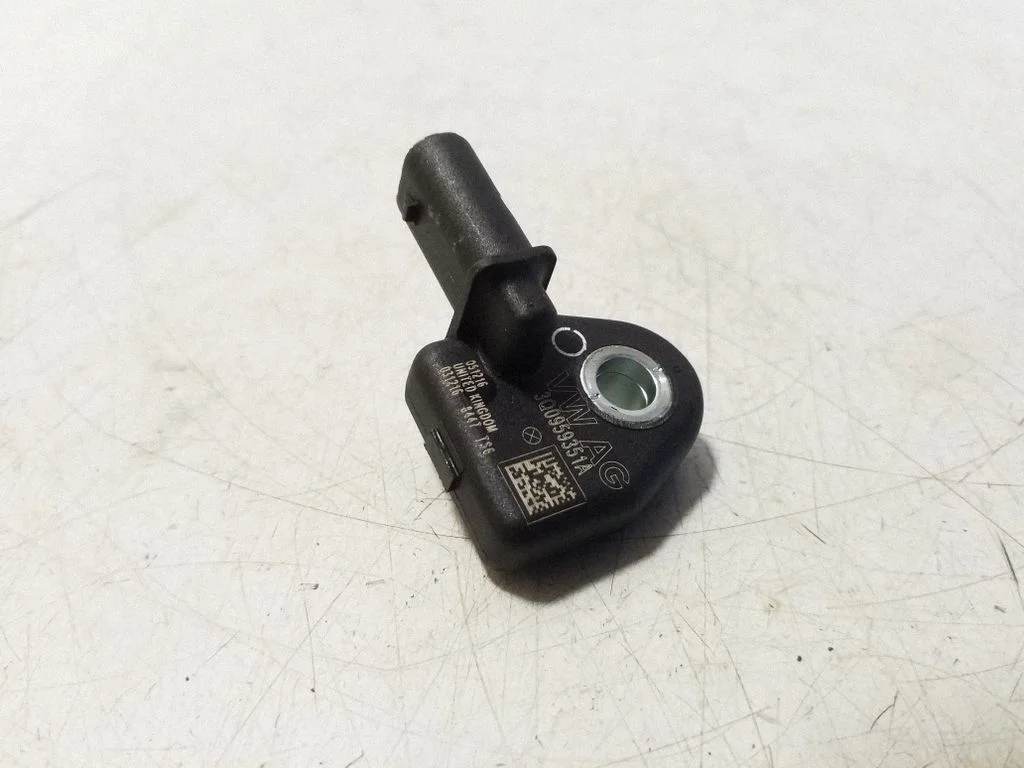 Airbag deployment crash/impact sensor 3Q0959351A