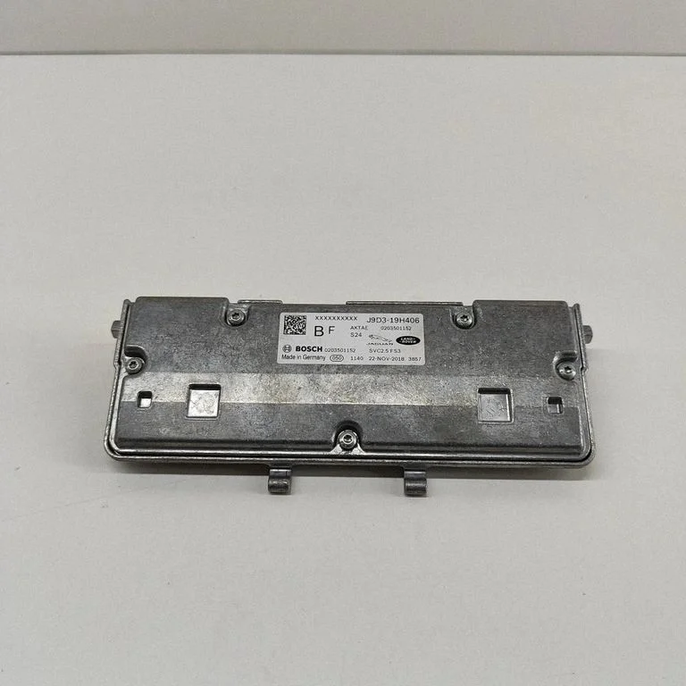 Tuuleklaasi kaamera J9D319H406BF
