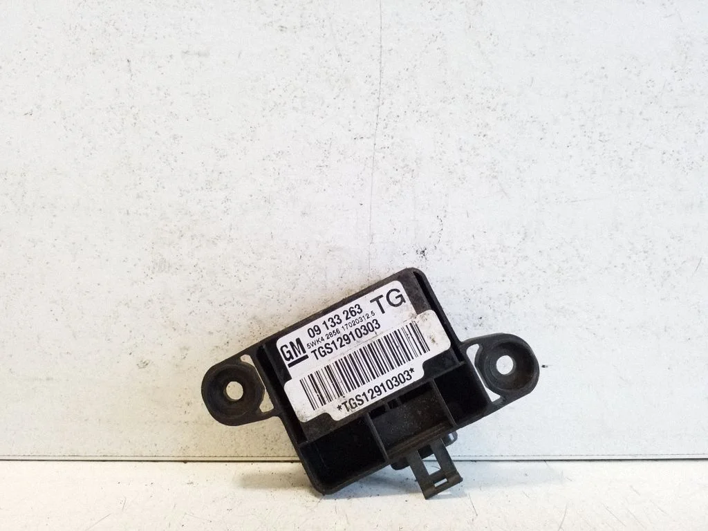 Drošības spilvenu trieciena sensors 09133263