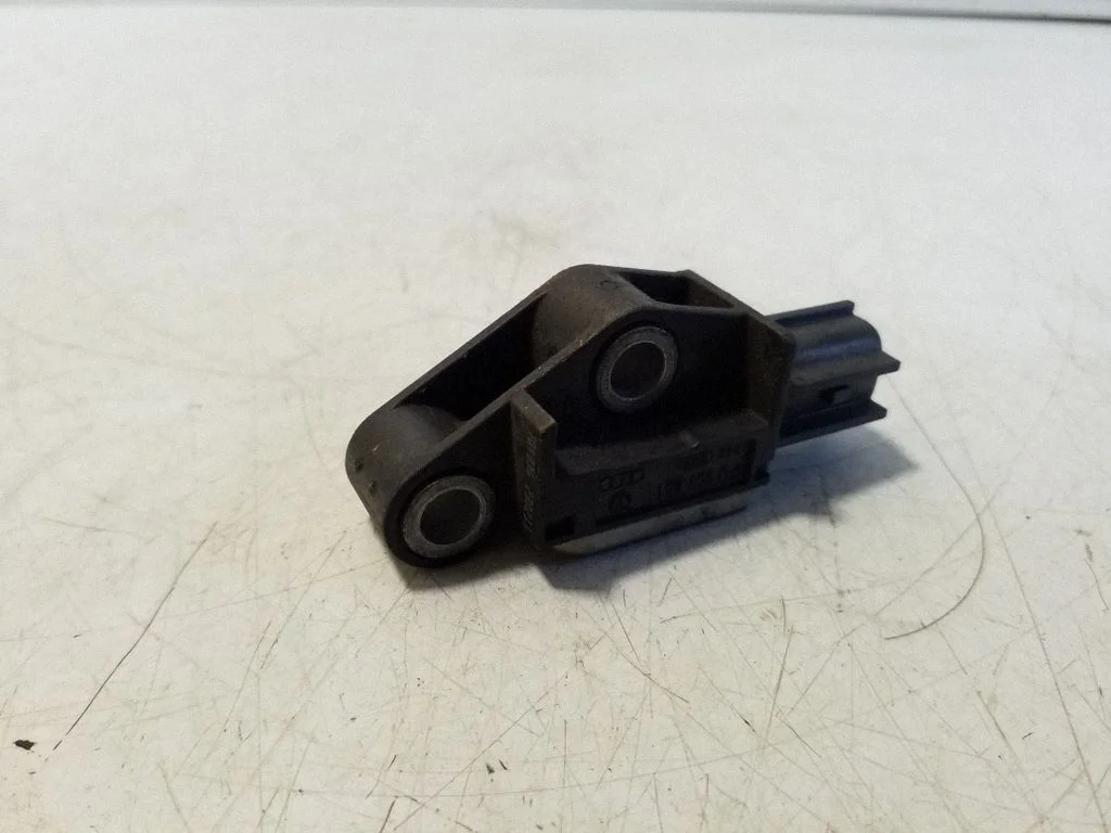 Airbag deployment crash/impact sensor – Audi A6 Allroad C6 (2006-2011)
