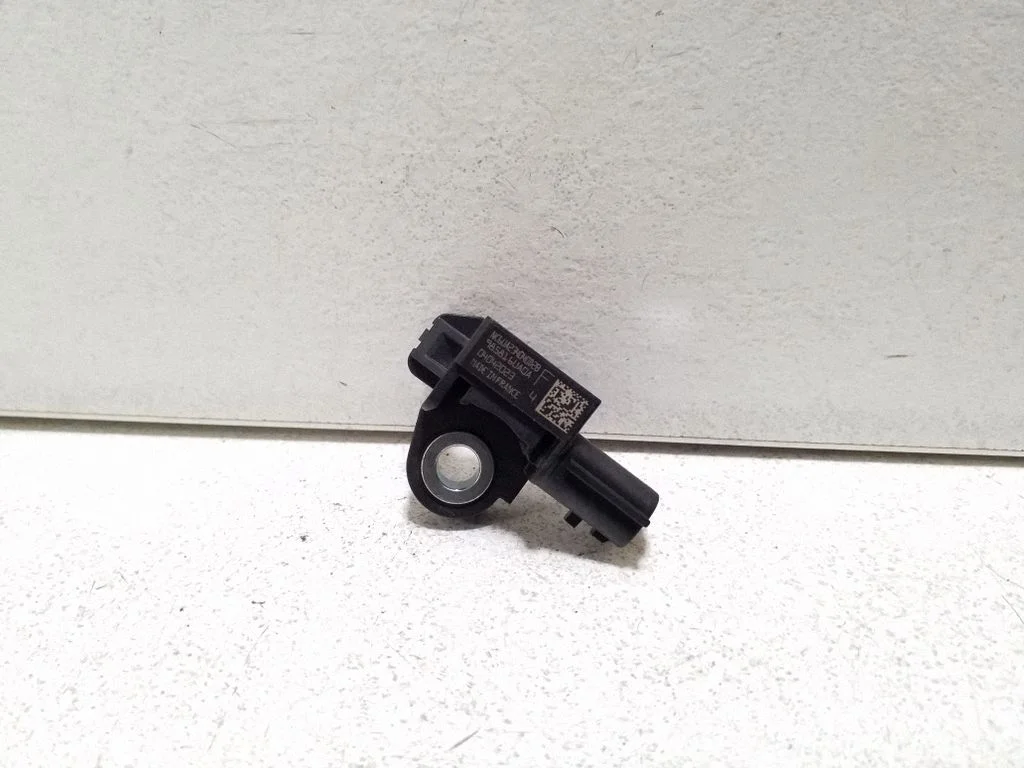Turvapadja löögiandur 985816UA0A
