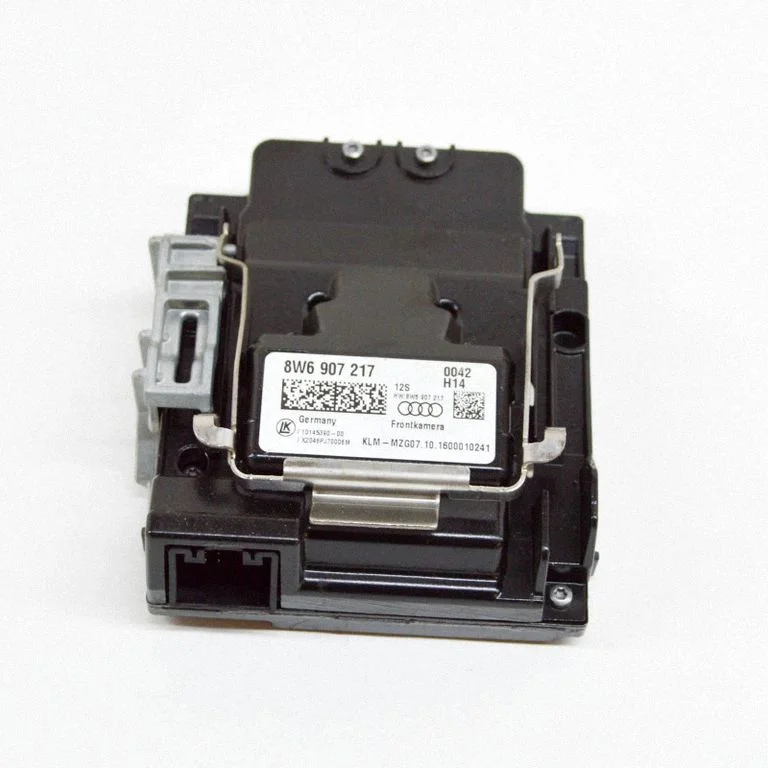 Tuuleklaasi kaamera 8W6907217