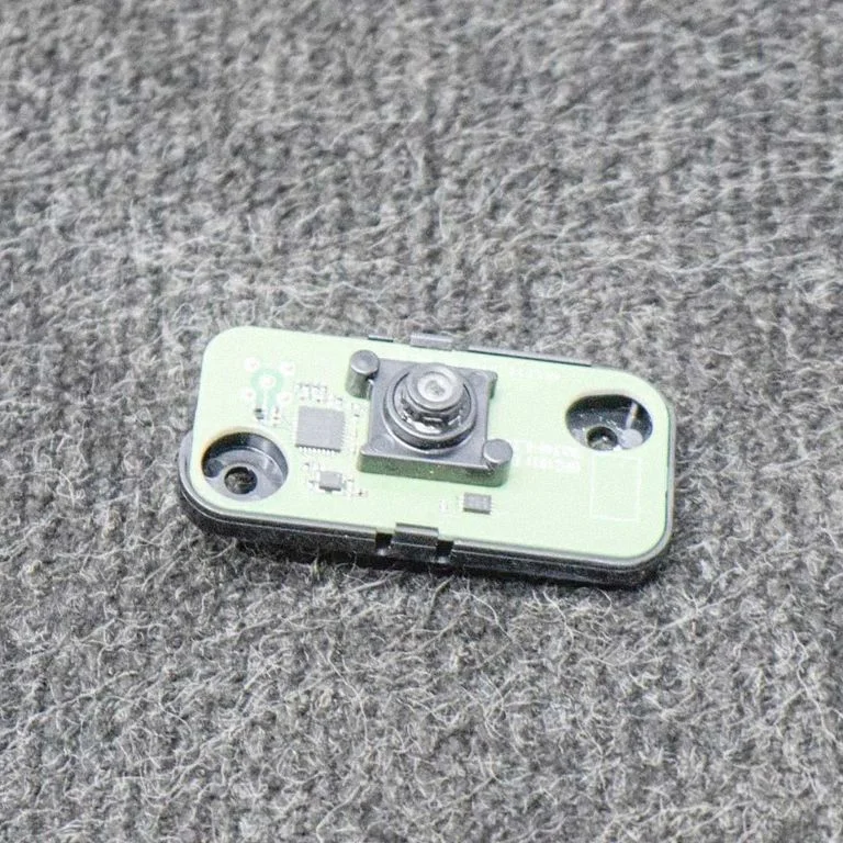 Windshield/windscreen camera 109838300D