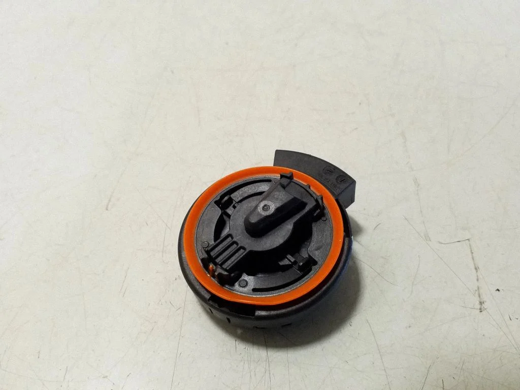 Drošības spilvenu trieciena sensors 4M0955557A
