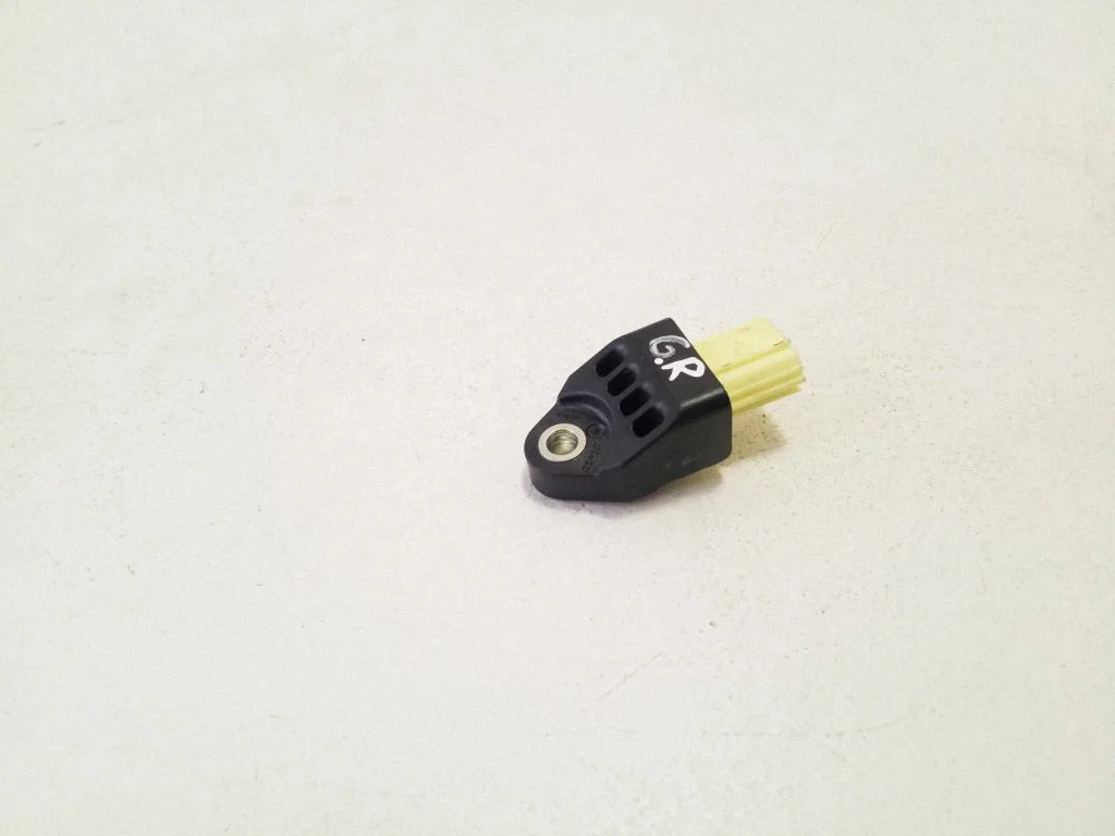 Airbag deployment crash/impact sensor 8983112020