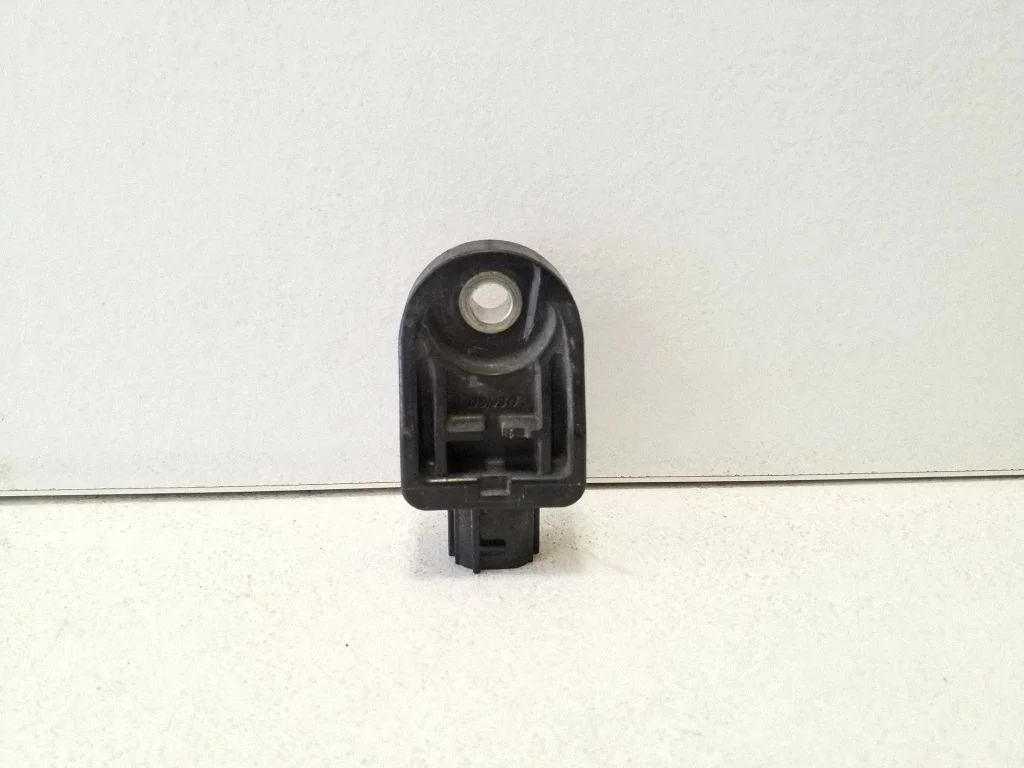 Czujnik zderzeniowy poduszek powietrznych 8917347030