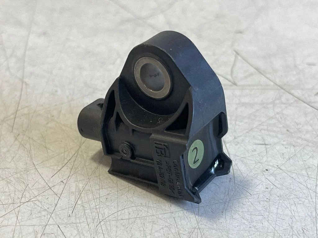Turvapadja löögiandur – Porsche Taycan 9J1 (2019-)
