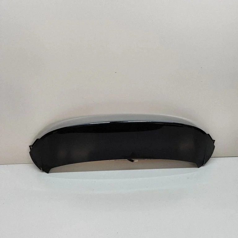 Aizmugurējā vāka spoilers DFR551960C