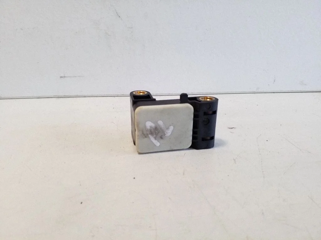 Airbag deployment crash/impact sensor 6911003