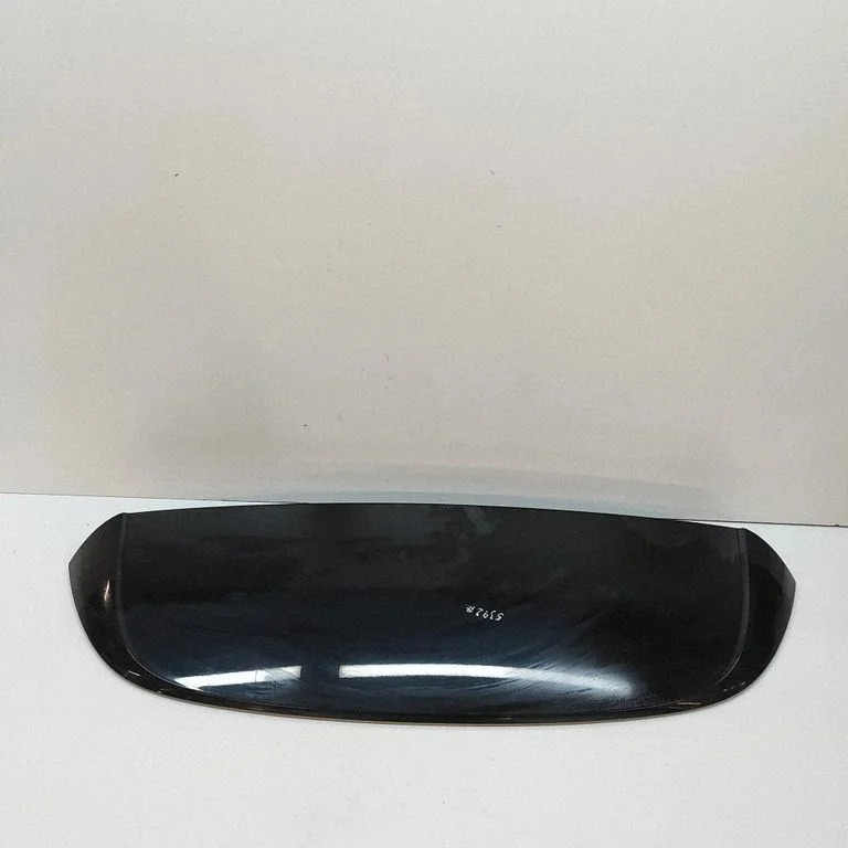 Tailgate/trunk spoiler 7423861