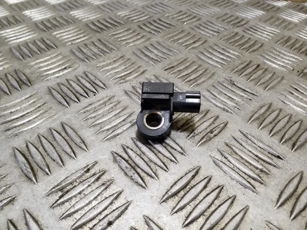 Drošības spilvenu trieciena sensors 31387313