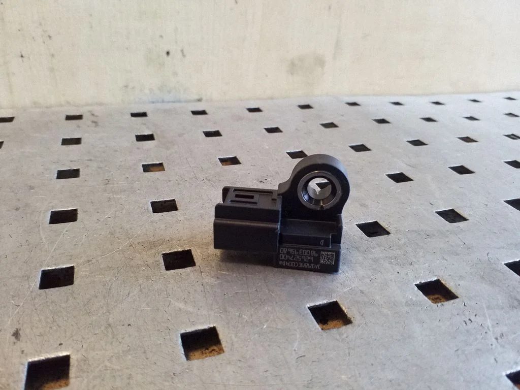 Airbag deployment crash/impact sensor – Citroen C4 Grand Picasso (2013-2018)