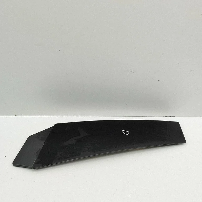 Front door glass trim molding – Audi E-tron GT (2021-)