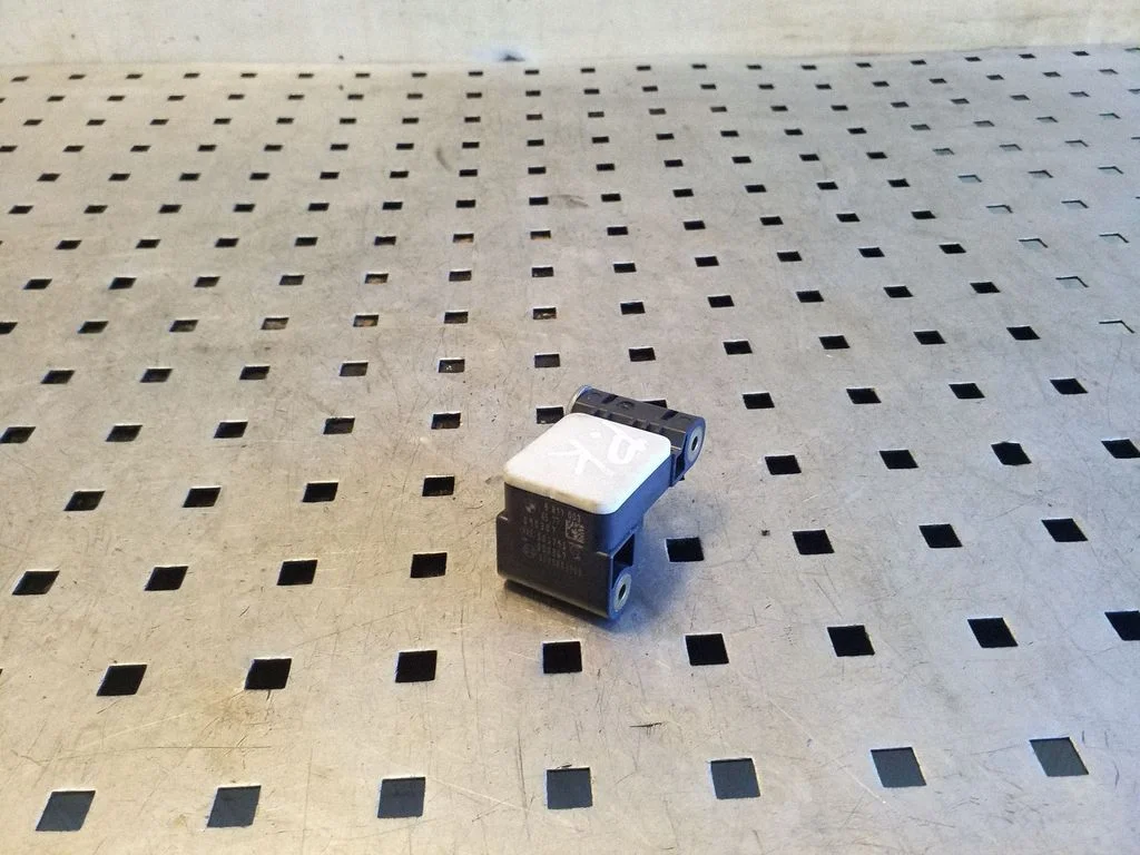 Turvapadja löögiandur 65776911003