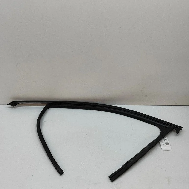Front door glass trim molding 4KE837431 – Audi RS Q8 (2019-)