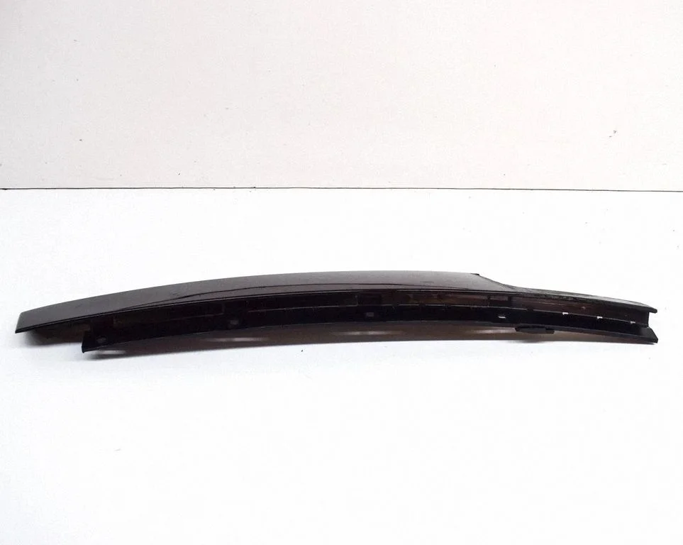 Front door glass trim molding – BMW 3 Series F30 F35 F31 (2012-2018)