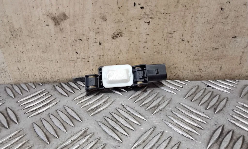 Airbag deployment crash/impact sensor 4B0959643E