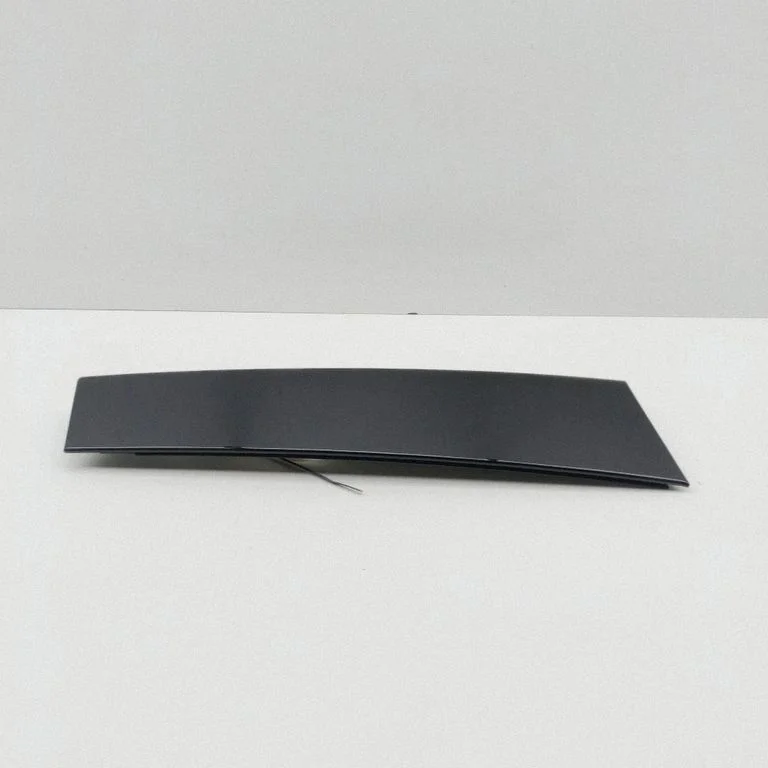 Galinių durų stiklo apdaila