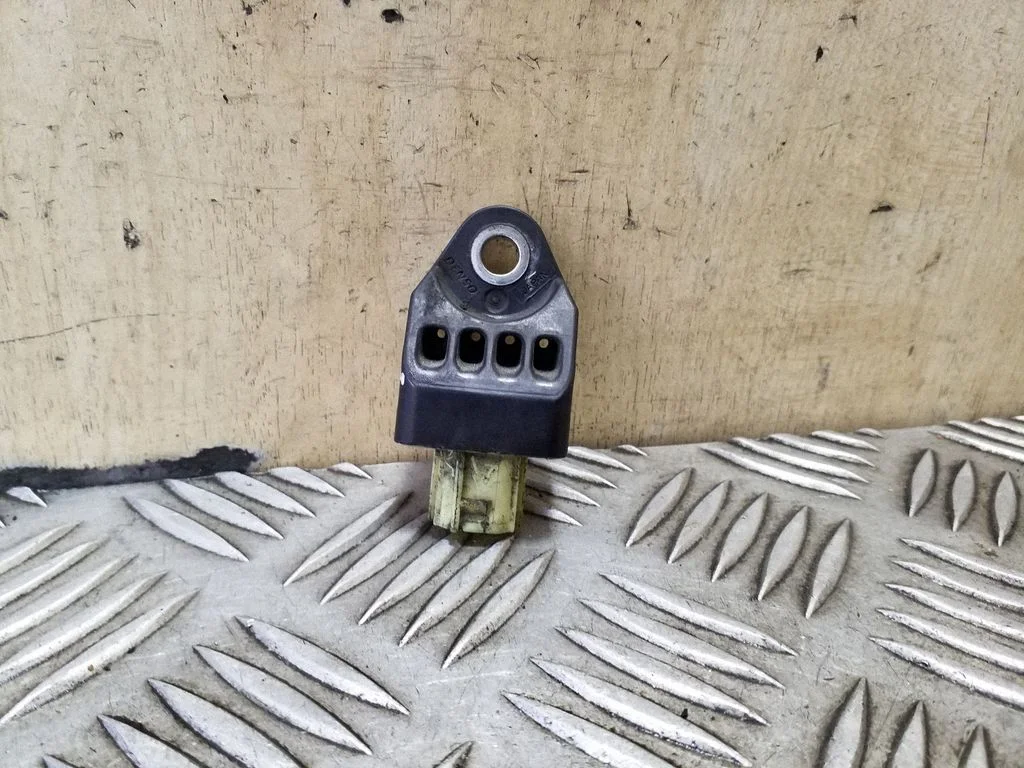Turvapadja löögiandur 98231FG000