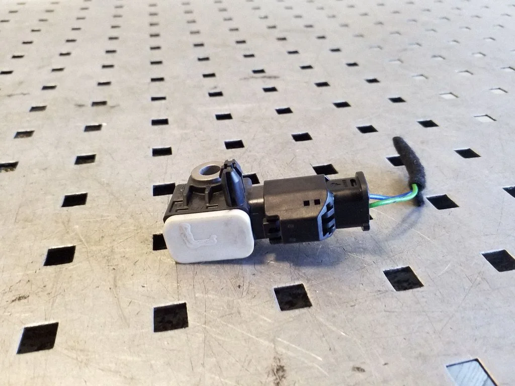 Airbag deployment crash/impact sensor 9663904980